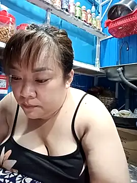 Cindy237st online show from December 2, 2025, 2:23 pm