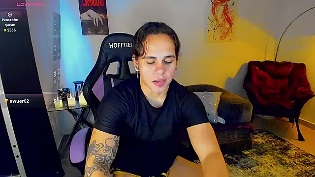 Maximiliano scoott   online show from December 19, 2025, 7:54 pm