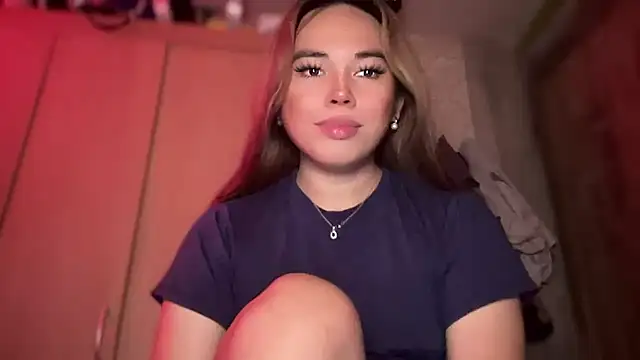 goddessofalltime online show from November 18, 2025, 3:45 am