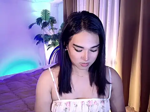 Snapshot of magnificent_kitana chatting on April 19, 2026, 9:28 pm magnificent kitana online show from April 19, 2026, 9:28 pm