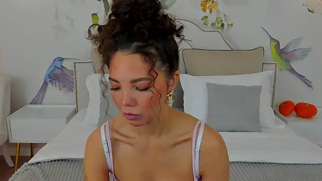 Snapshot of MargaretPeace chatting on October 18, 2025, 3:09 am MargaretPeace online show from October 18, 2025, 3:09 am