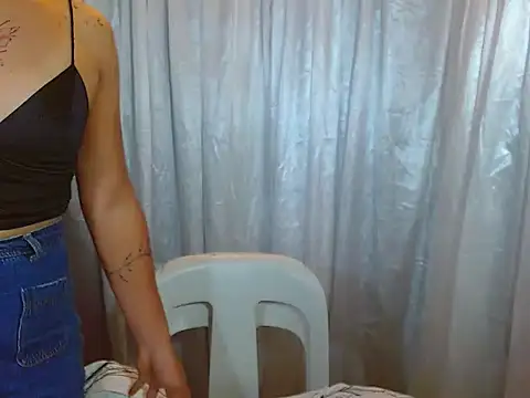 Seductive akira11 online show from April 25, 2026, 6:16 pm