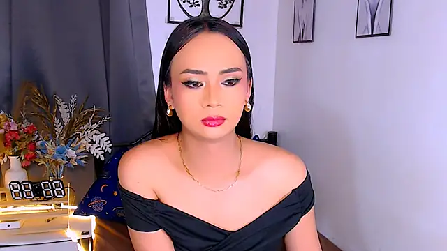 Zialustts online show from February 21, 2026, 4:24 am