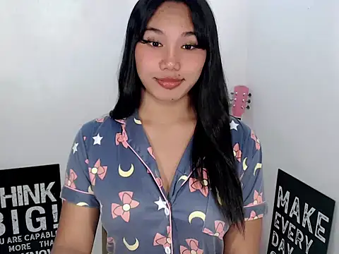 Snapshot of liane_mei chatting on March 7, 2026, 3:03 am liane mei online show from March 7, 2026, 3:03 am