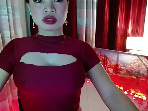 lover girl143 online show from February 22, 2026, 4:16 pm