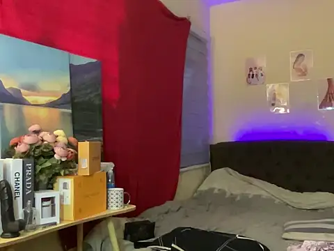 CassieXMarga online show from October 15, 2025, 4:23 am