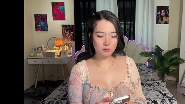 KateMadness online show from April 8, 2026, 3:06 am