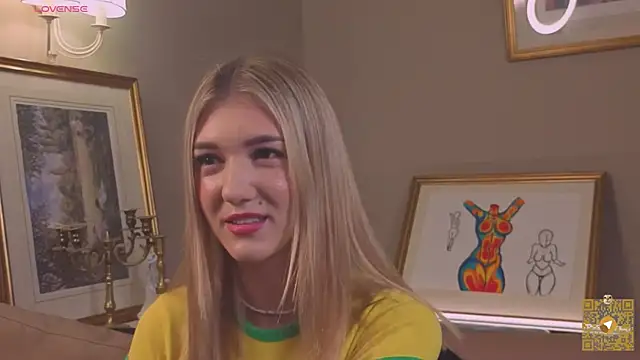 BeatrixGummer online show from October 5, 2025, 8:18 pm