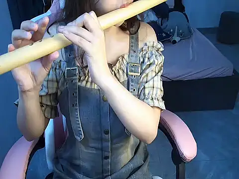 Ori-Yannie online show from October 27, 2025, 6:50 am