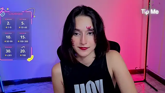 MiaLozanox online show from October 22, 2025, 8:25 am