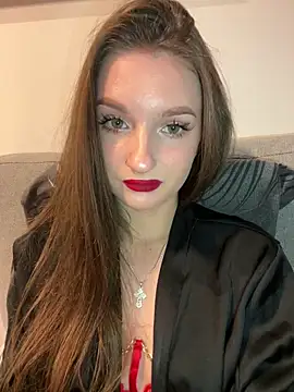 AdelinaEmber online show from September 29, 2025, 7:13 am