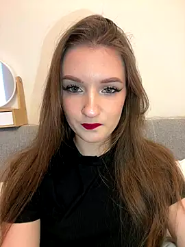 AdelinaEmber online show from October 29, 2025, 11:45 am