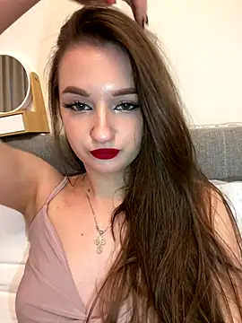 AdelinaEmber online show from November 6, 2025, 1:45 pm