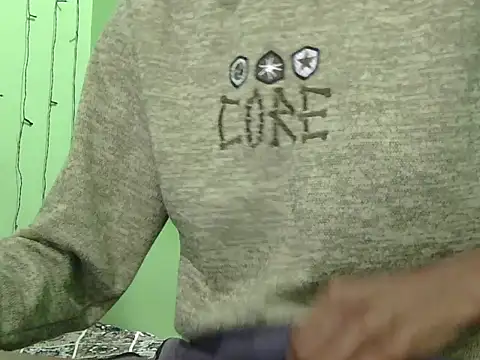 rockyy23boy online show from November 3, 2025, 4:58 am