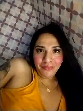 enoria1992 online show from December 4, 2025, 10:51 pm