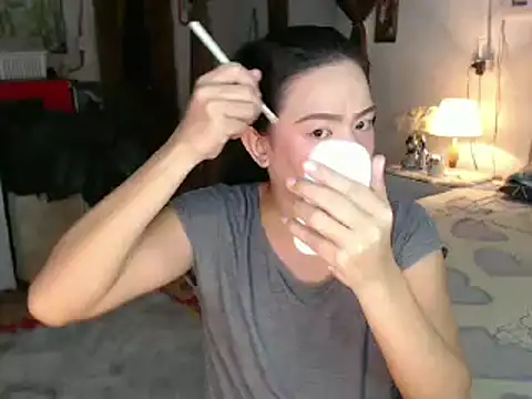 Amanda cummersxxx online show from October 8, 2025, 5:32 pm