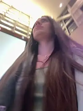 Isabella21  online show from April 21, 2026, 1:18 am