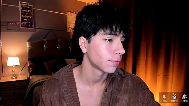 Christopher 77 online show from September 17, 2025, 12:29 pm