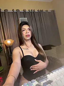 Nyxie luxx online show from April 12, 2026, 8:30 am