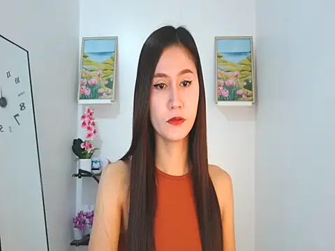 anne smithe online show from November 4, 2025, 11:48 pm