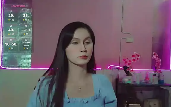 anne smithe online show from April 19, 2026, 11:31 am