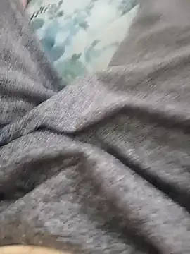 Kaporal204 online show from April 14, 2026, 8:37 pm