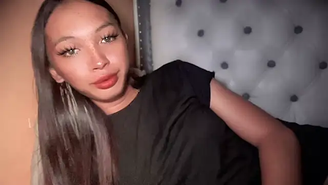 Simi Ipit online show from October 17, 2025, 9:28 pm