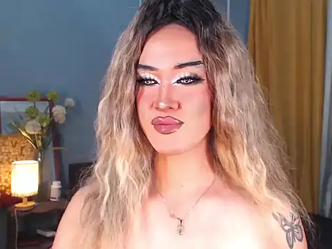 Snapshot of AleinaCroft chatting on October 28, 2025, 8:29 am AleinaCroft online show from October 28, 2025, 8:29 am