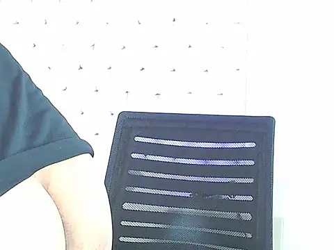 marcusblade online show from September 30, 2025, 2:27 am