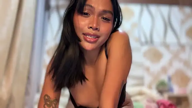 Yourbaby angelx online show from July 19, 2026, 3:43 am