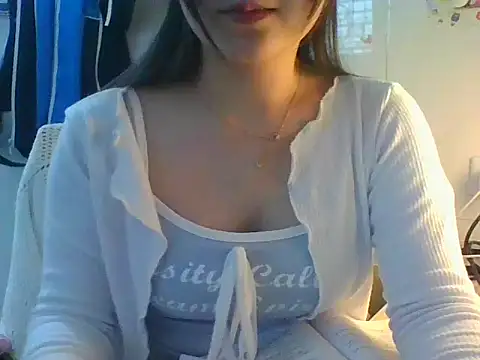 Snapshot of Linzly chatting on February 27, 2026, 2:33 am Linzly online show from February 27, 2026, 2:33 am