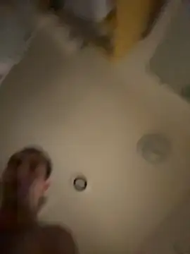 Snapshot of Sj61799 chatting on September 25, 2025, 7:39 pm Sj61799 online show from September 25, 2025, 7:39 pm