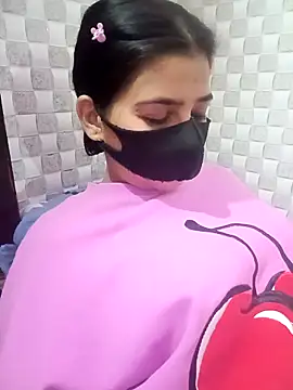 Hot Jaanvi  online show from November 9, 2025, 4:38 pm