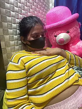 Hot Jaanvi  online show from March 4, 2026, 4:46 pm