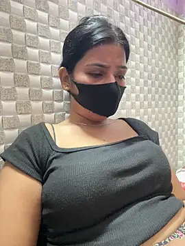 Snapshot of Hot_Jaanvi_ chatting on June 14, 2026, 5:04 pm Hot Jaanvi online show from June 14, 2026, 5:04 pm