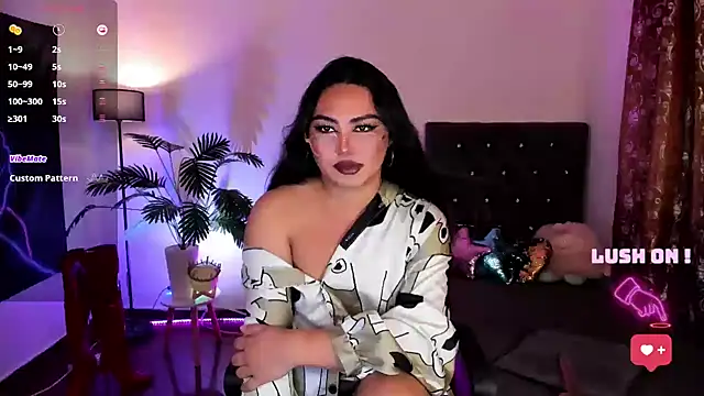 Unique Maya online show from March 13, 2026, 7:04 am