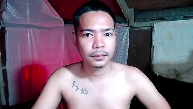 Snapshot of MANIACasianX chatting on September 19, 2025, 11:05 pm MANIACasianX online show from September 19, 2025, 11:05 pm