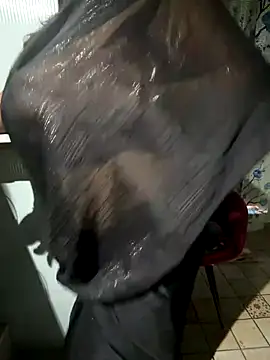 prisha944 online show from December 17, 2025, 5:24 am