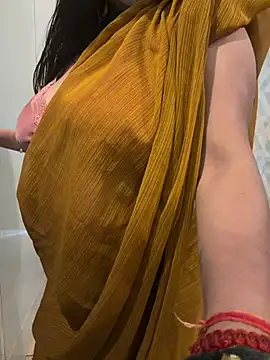 Snapshot of prisha944 chatting on February 20, 2026, 10:16 am prisha944 online show from February 20, 2026, 10:16 am