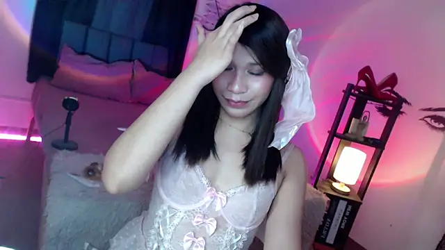 Snapshot of Veniceseduction chatting on October 15, 2025, 12:49 pm Veniceseduction online show from October 15, 2025, 12:49 pm