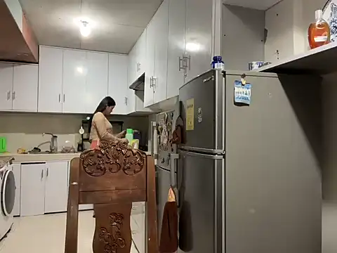 wild flowerx online show from February 2, 2026, 2:49 pm