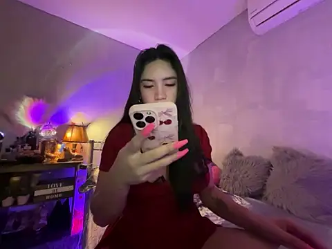 Snapshot of wild_flowerx chatting on April 9, 2026, 1:49 pm wild flowerx online show from April 9, 2026, 1:49 pm