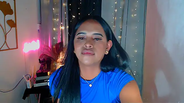 Snapshot of Lorainnelustts chatting on February 23, 2026, 4:37 pm Lorainnelustts online show from February 23, 2026, 4:37 pm
