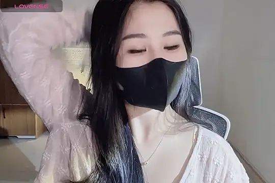    Daisy    online show from December 22, 2025, 4:42 am