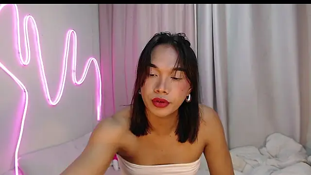 Herbielustts online show from September 30, 2025, 5:51 pm