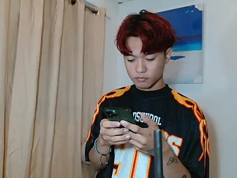 ur little secret online show from October 13, 2025, 2:39 pm