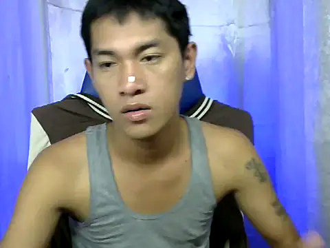 riks tyler online show from October 13, 2025, 3:12 pm