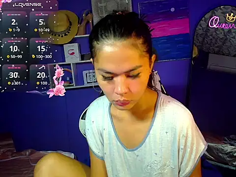 Snapshot of urgirljane chatting on June 14, 2026, 10:34 pm urgirljane online show from June 14, 2026, 10:34 pm