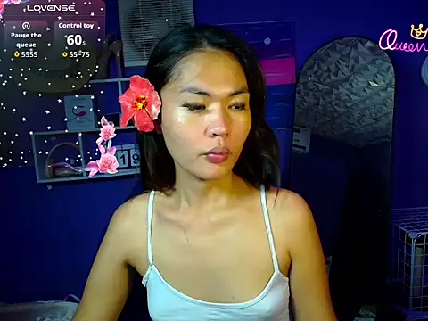 Snapshot of urgirljane chatting on June 19, 2026, 1:32 am urgirljane online show from June 19, 2026, 1:32 am