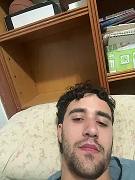 Snapshot of aavrdvh33 chatting on January 17, 2026, 3:44 am aavrdvh33 online show from January 17, 2026, 3:44 am